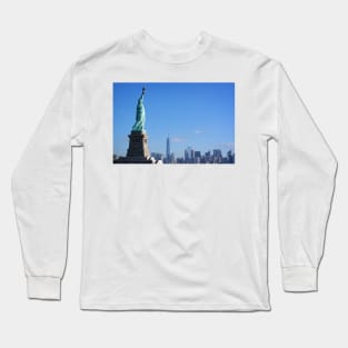 Watching over the city Long Sleeve T-Shirt